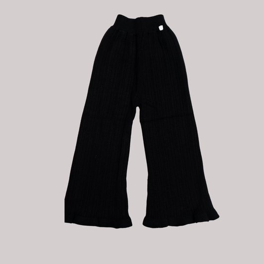 Girls Winter Knit Black & White Pajama Set – Soft & Warmy